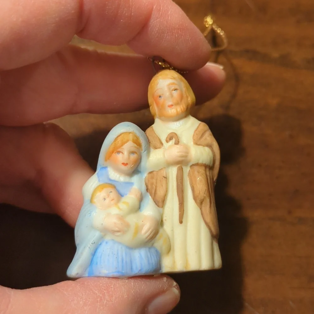 Lot of 15 Vintage Christmas Decorations